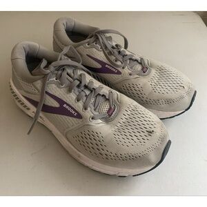 Brooks Ariel 20 Gray and Purple Running Shoes Women’s Size 10.5